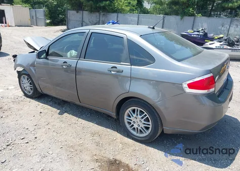 2010 Ford Focus Se z USA, uszkodzony, nr VIN 1FAHP3FN3AW218621